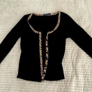 brandy melville long sleeve